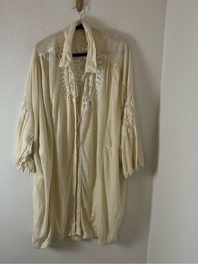 Free People Cream Crochet Back Cape Jacket open embroidered design oversize M